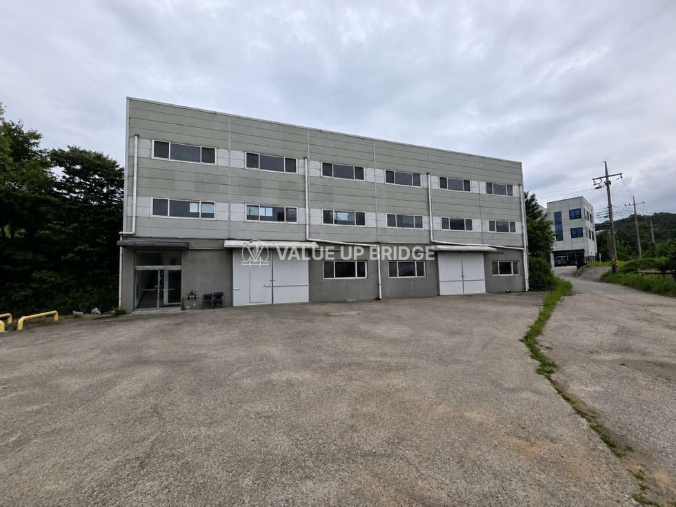 경기 용인처인구 남사읍 완장리 가동 [200평] 공장 월세 매물번호 10070 사진 1